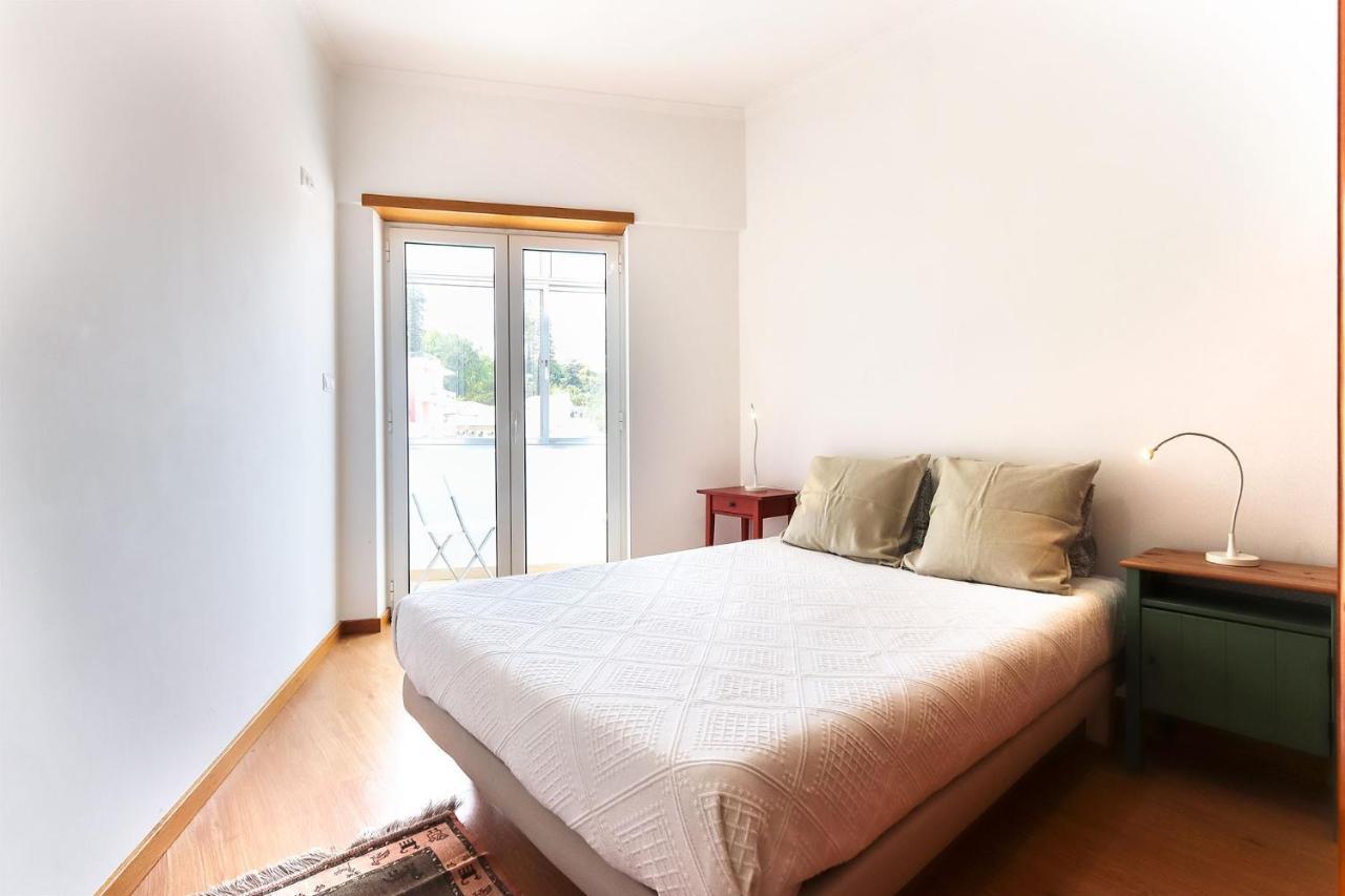 Sunny Flat City View By Homing Lisbon Exterior photo